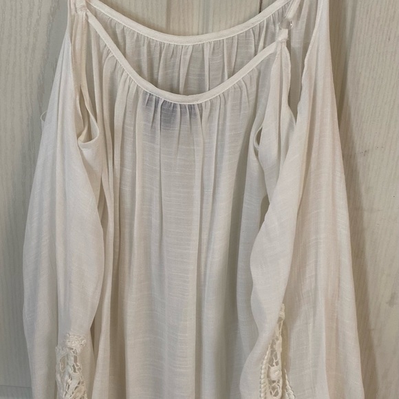 BCX Off Shoulder Long Sleeve Top With Bell
Sleeve Cold Shoulder Blouse / Top - Picture 2 of 6